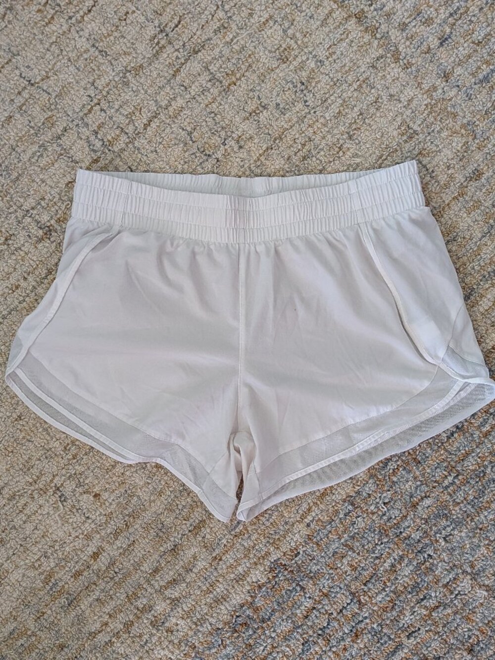 Mesh Racer Run Mid Rise 4" Short - S - Picture 3 of 7